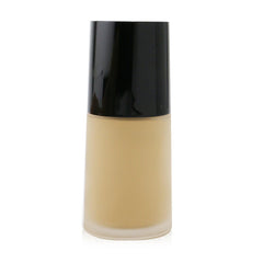 Application au doigt avec Luminous Silk pour plus de précision.