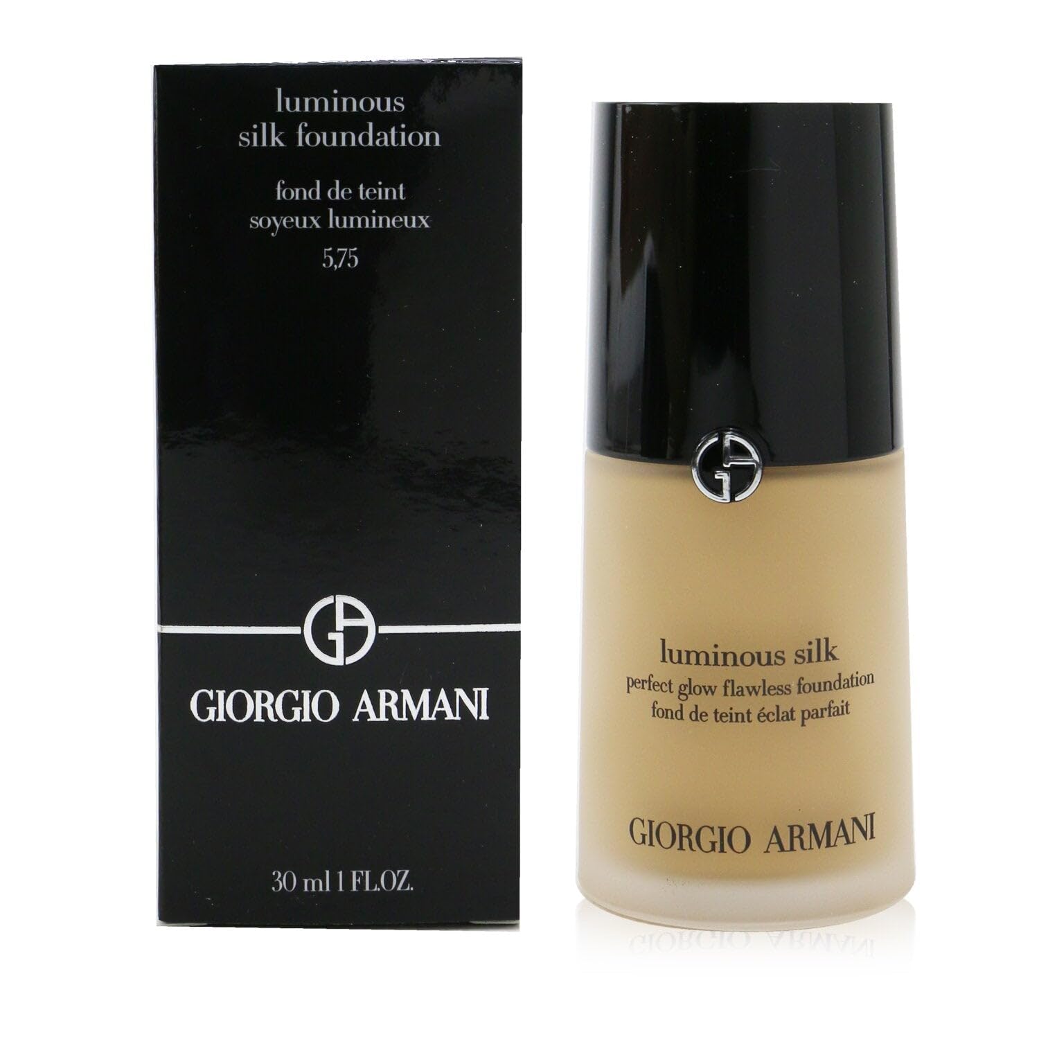 Texture liquide soyeuse de Luminous Silk pour un fini satin.