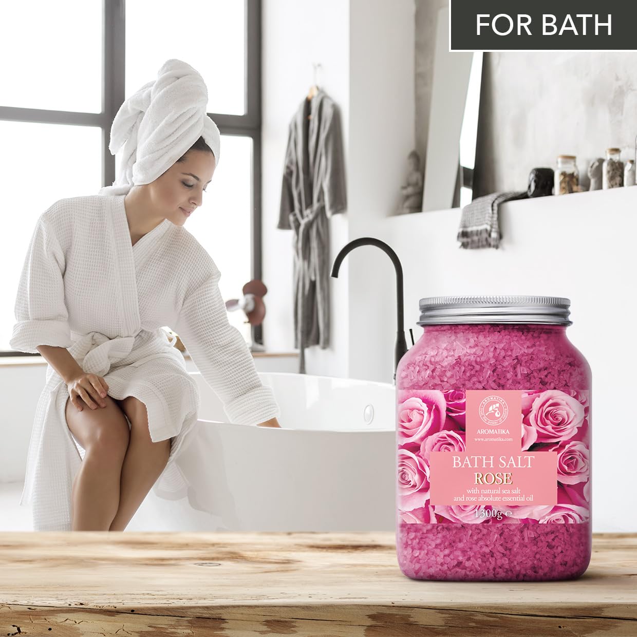 AROMATIKA texture-sels-bain-rose: sensation satinée sur la peau.