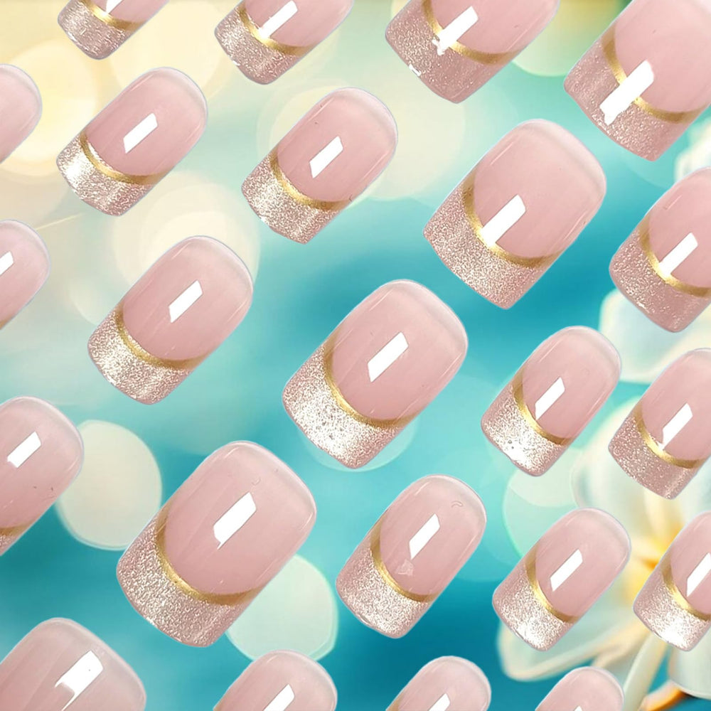 AROVFAM Ongles avec ligne courbe dorée, effet sophistiqué et moderne.