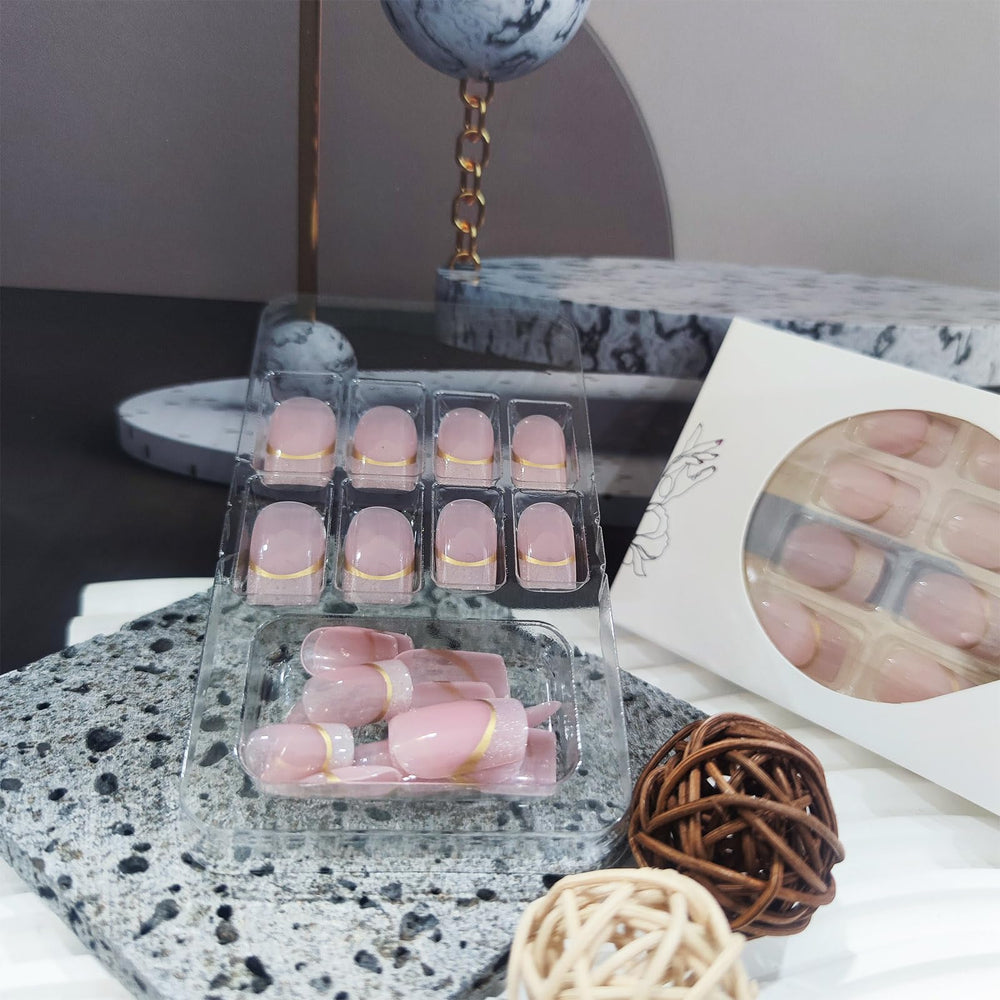 AROVFAM Ongles scintillants avec paillettes pour un style glamour.