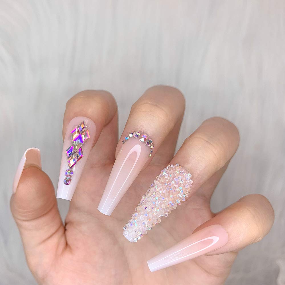 Tutoriel inclus Artquee pour une pose rapide et précise des ongles adhésifs