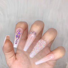 Tutoriel inclus Artquee pour une pose rapide et précise des ongles adhésifs