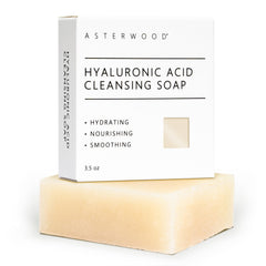 Asterwood Savon Visage Hyaluronique - emballage épuré, hydratation douce pour la peau.