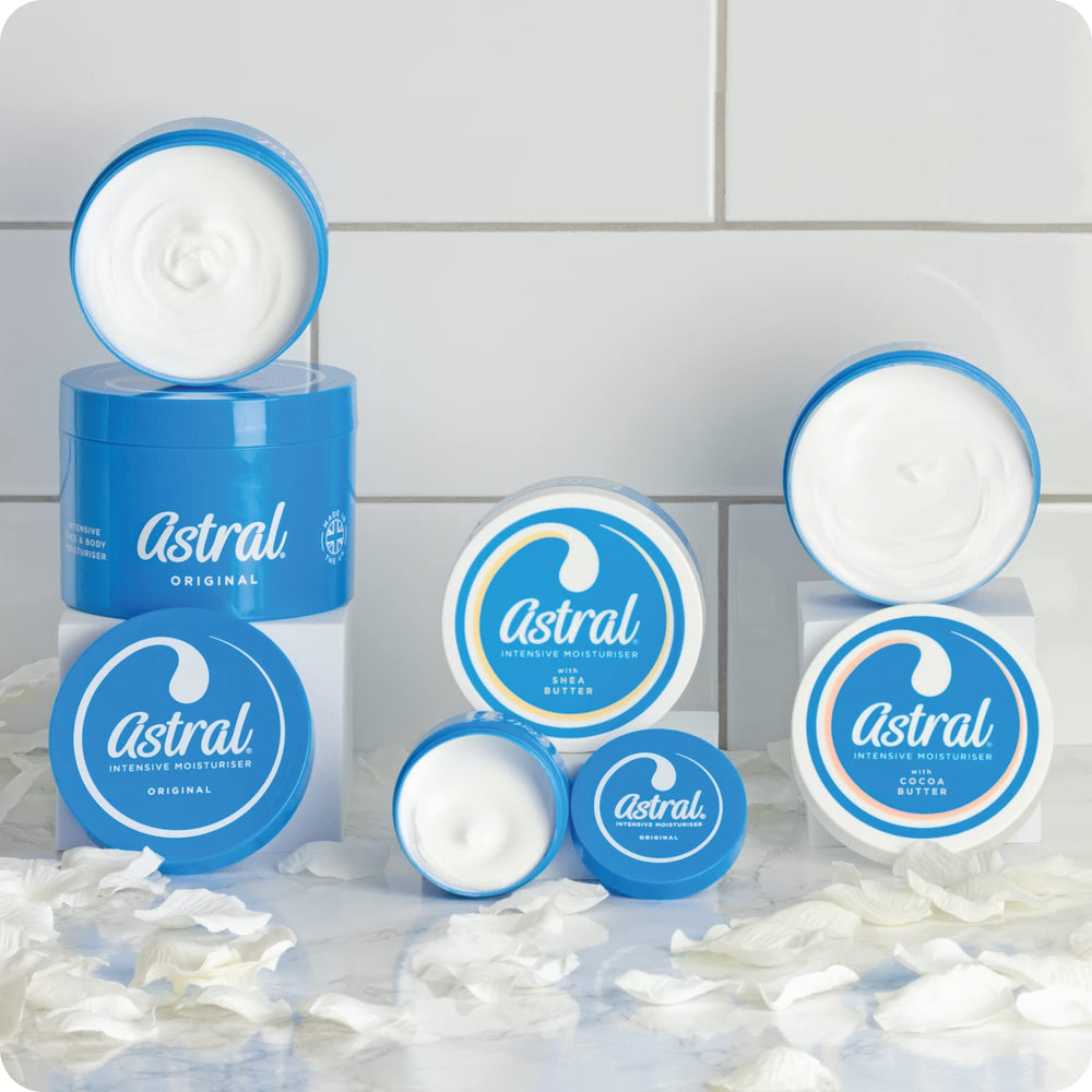 ASTRAL Crème hydratante, composition douce adaptée à divers types de peau.