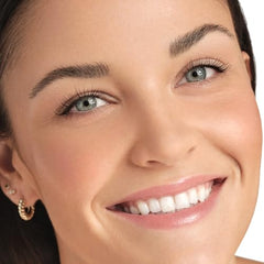 The G.O.A.T Mascara, volume et longueur extrêmes, application légère et confortable.