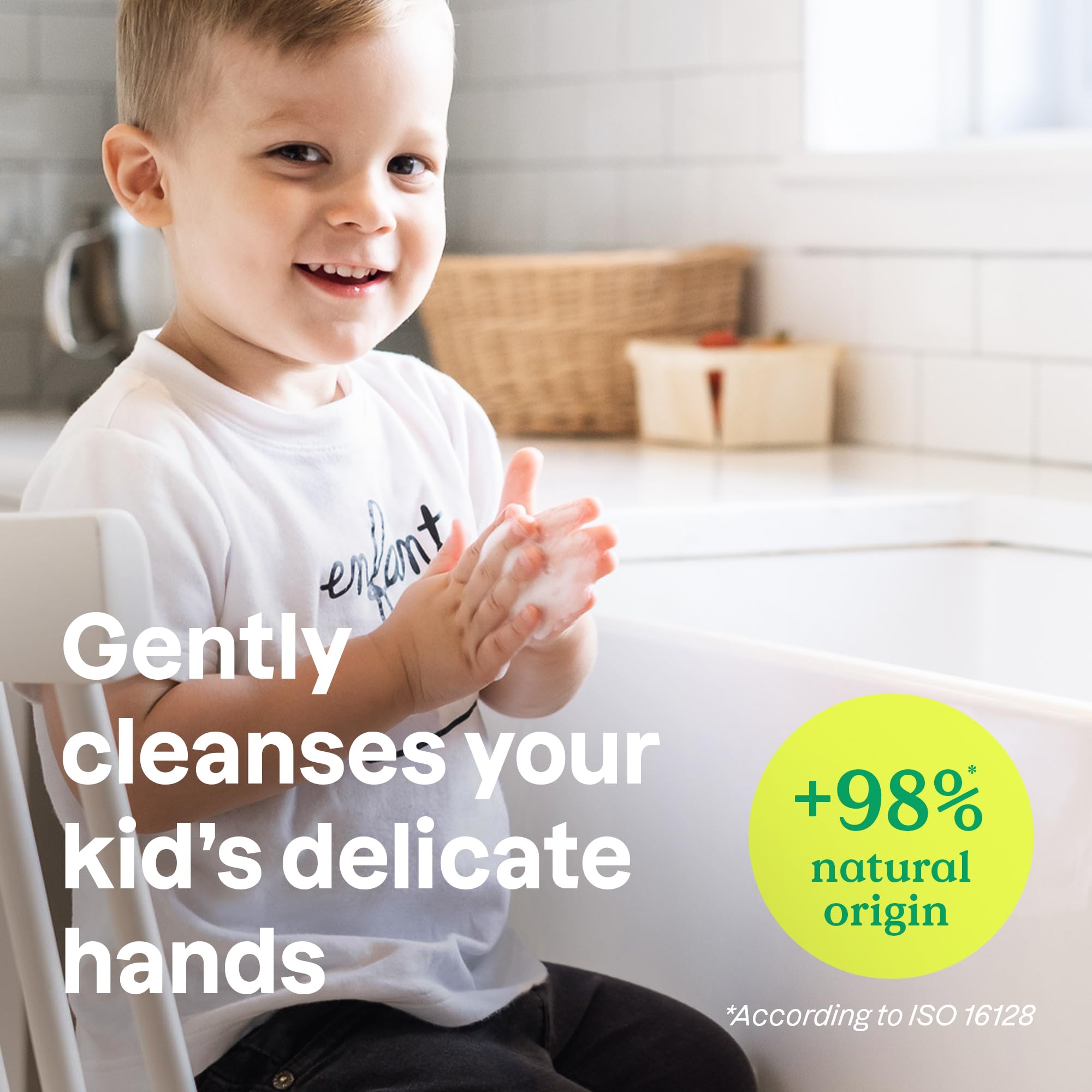 ATTITUDE savon moussant enfants avec étiquette EWG vérifiée et ingrédients naturels.