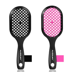 Brosse démêlante Aussumy ventilée noir et rose, ensemble pratique idéal pour toute la famille.