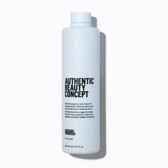Authentic Beauty Concept Hydrate Cleanser en bouteille, nettoie et hydrate les cheveux.
