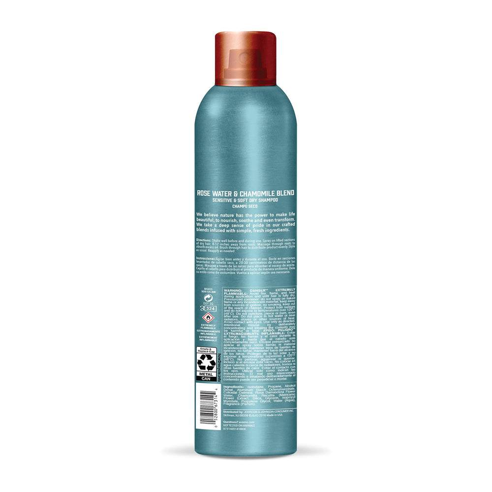 Application sur les racines : cheveux légers et volumisés entre les lavages.