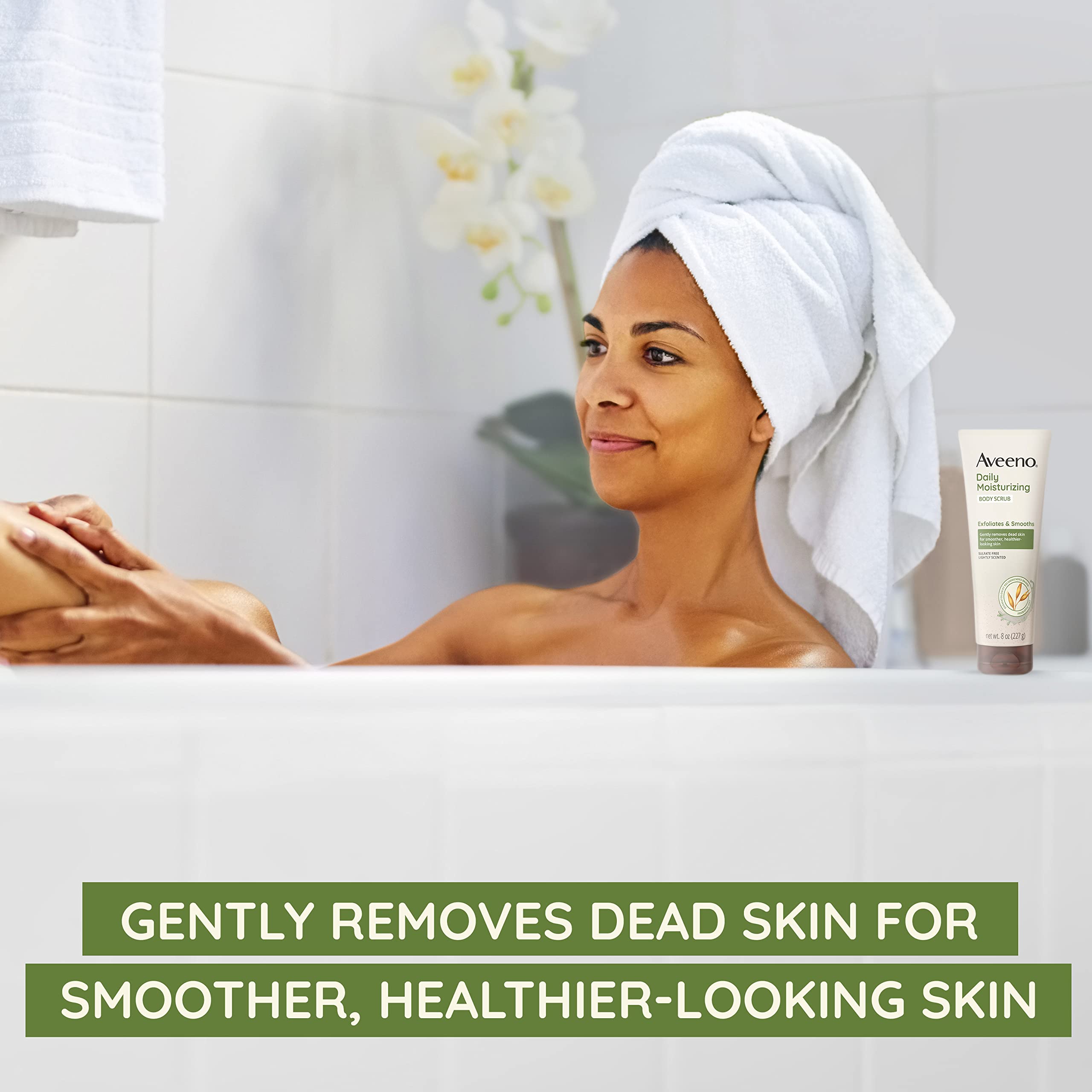 Aveeno gommage corporel quotidien application sur éponge humide pour mousser