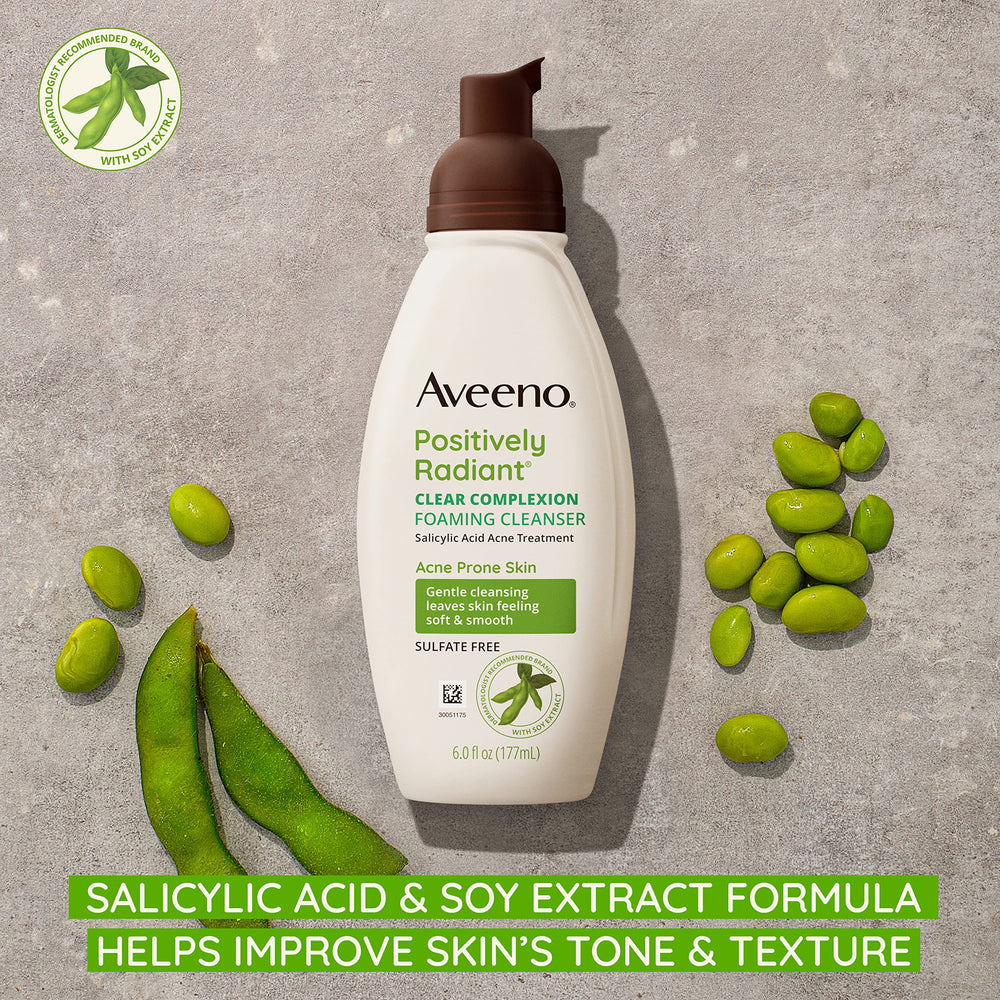 Aveeno nettoyant mousse visage, texture légère et agréable.