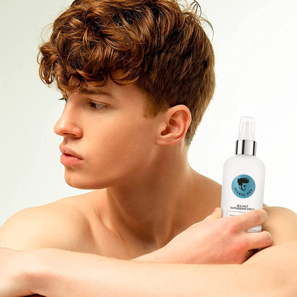 A Avenue Man spray léger ajoutant volume sans alourdir.