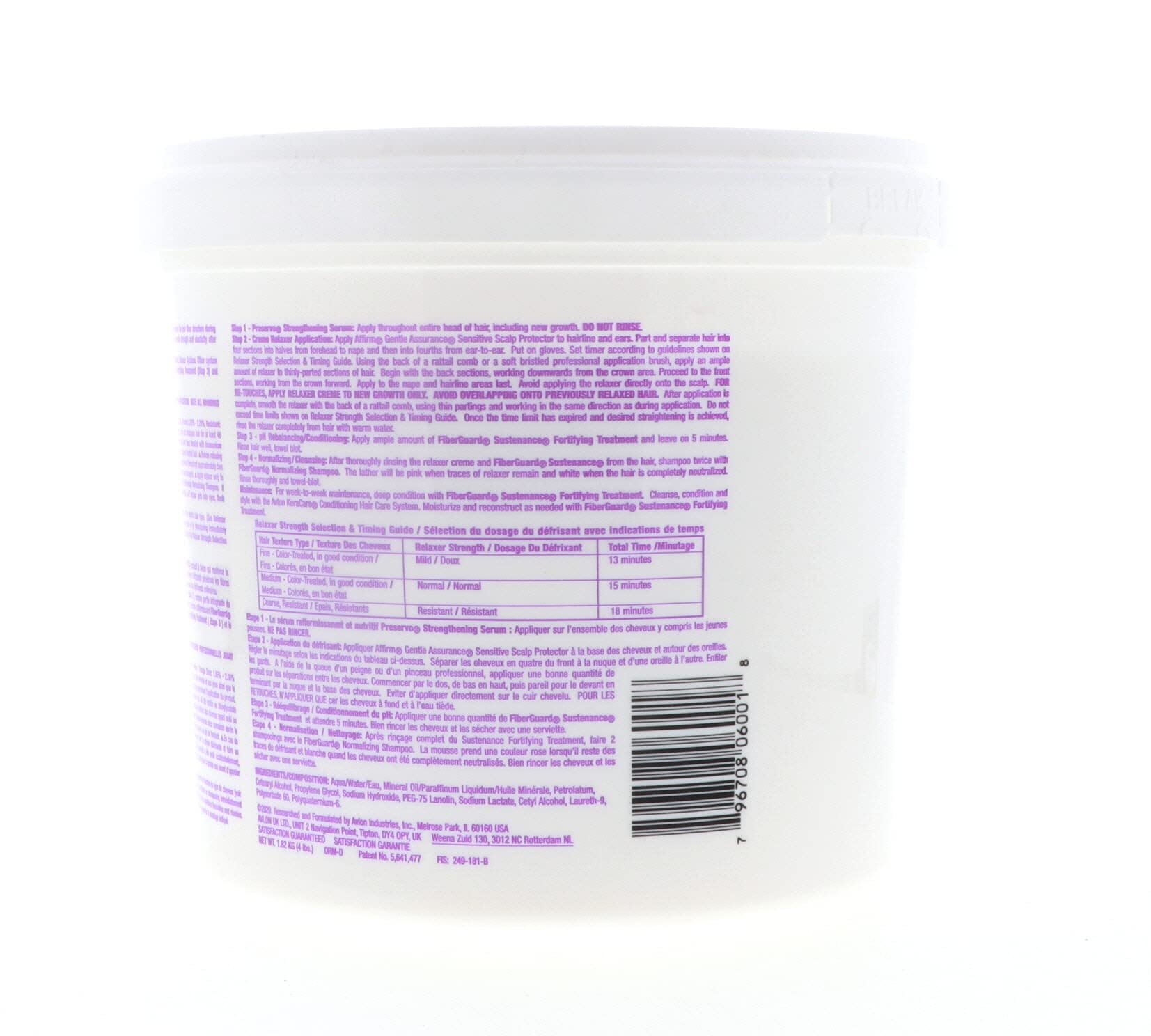 Cheveux lisses et brillants après l’utilisation d’Avlon Affirm Fiberguard Crème Relaxer.