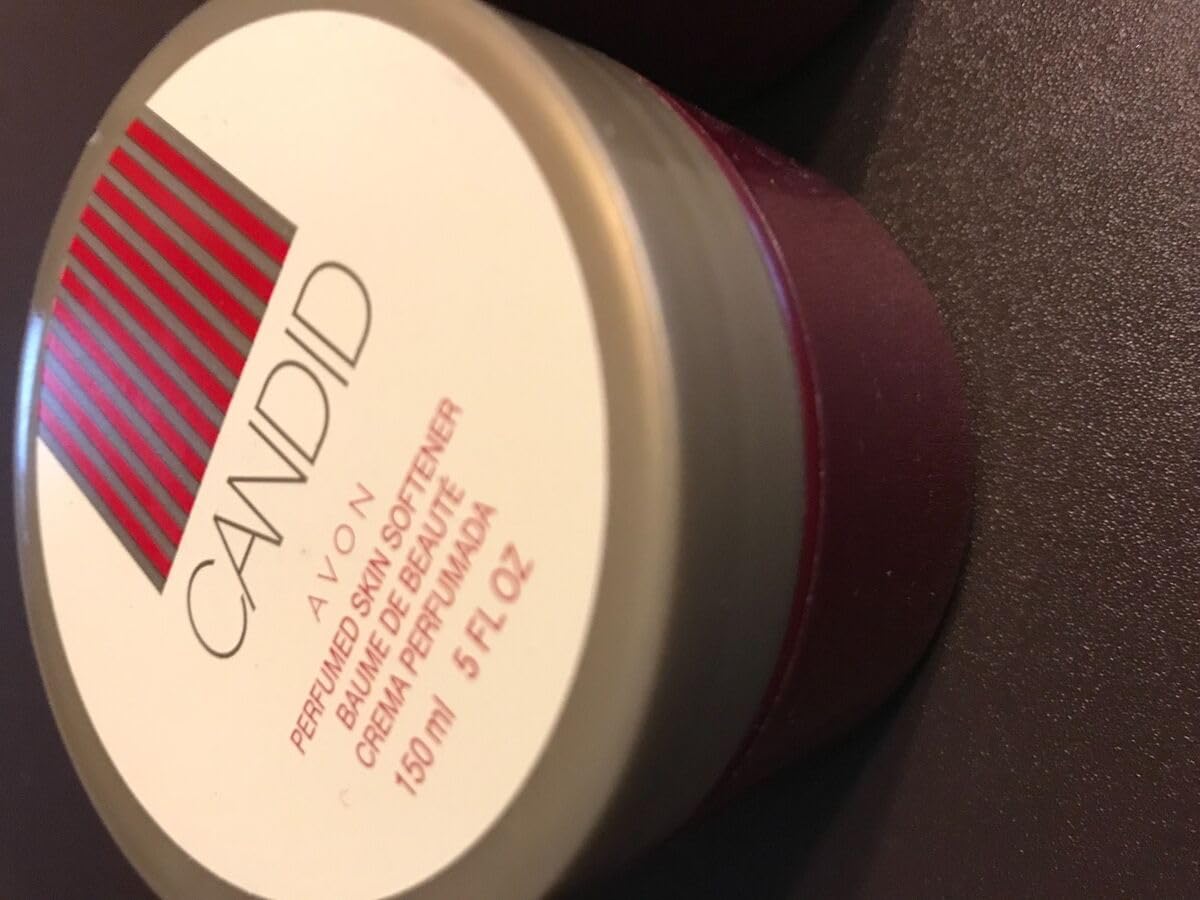 AVON Candid: application sur peau facile et rapide, parfum durable.