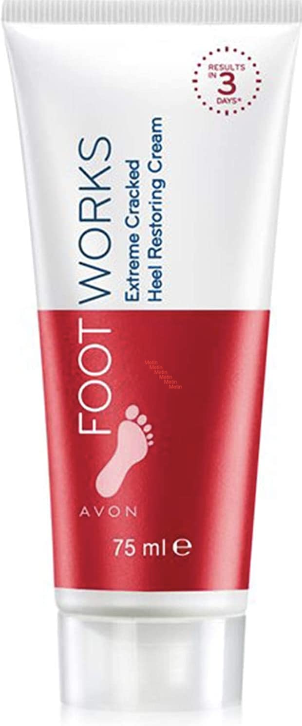 AVON Foot Works – application facile sur talons fissurés pour nourrir la peau.