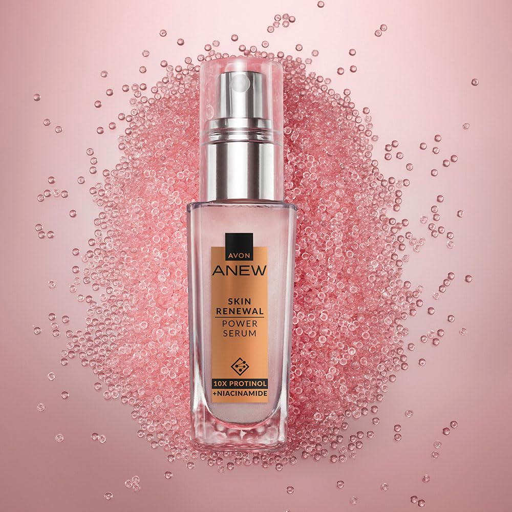 Texture légère du Protinol AVON, pores réduits et éclat sain.