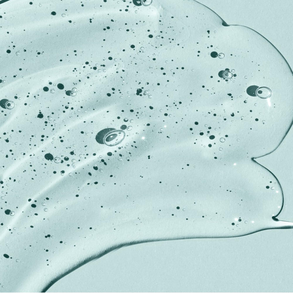 Mousse parfumée et senteur herbée qui enveloppe la peau après la douche.