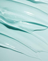 AVON Skin So Soft Original absorption rapide, peau non grasse et fini poudré.
