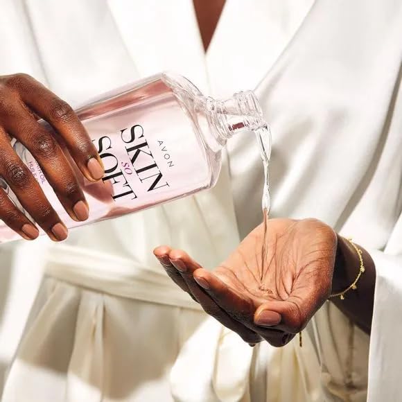 Texture légère et soin du corps AVON Skin So Soft Soft & Sensual en mouvement