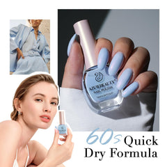 AZUREBEAUTY vernis Celestial Blue – pinceau précis pour une couvrance homogène.