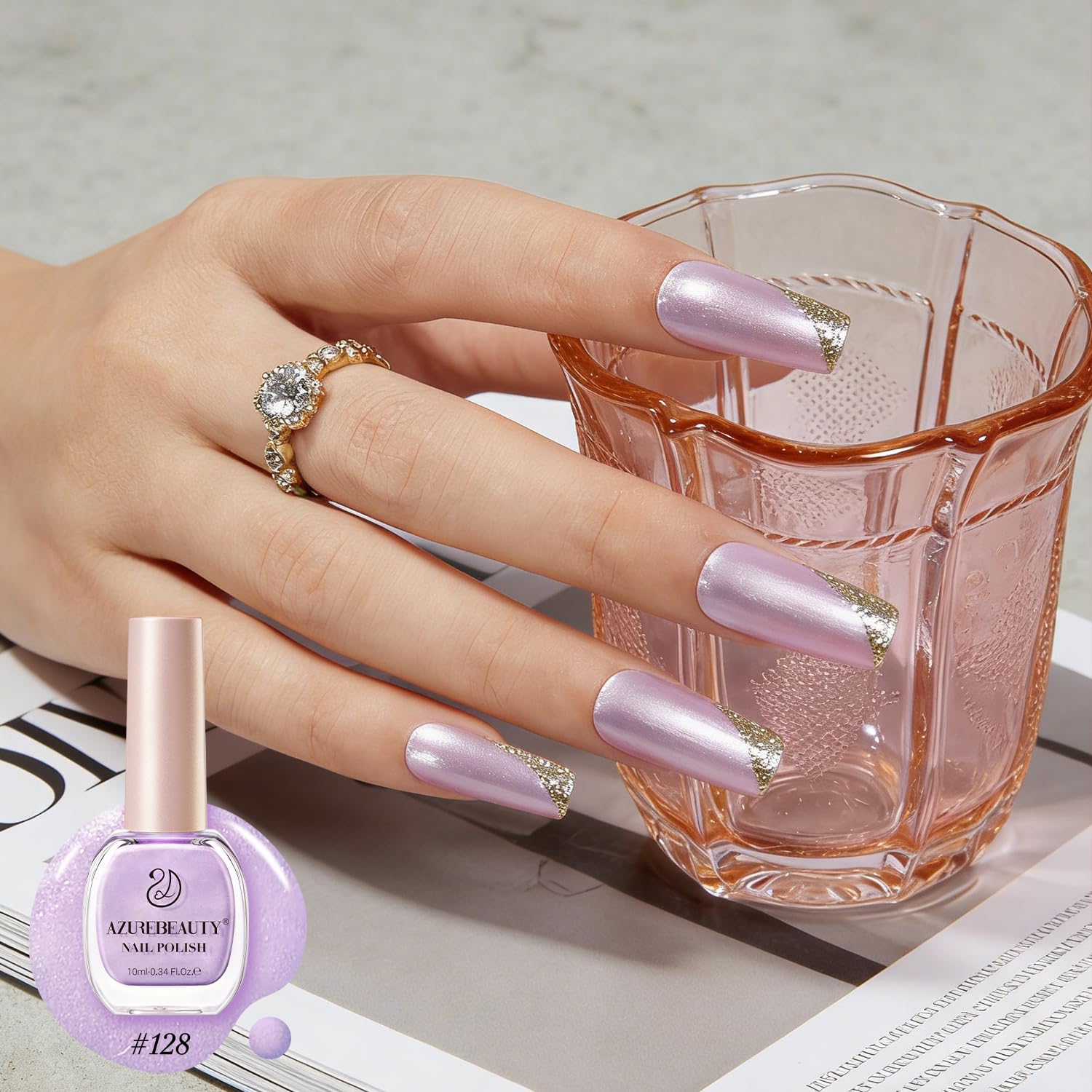 AZUREBEAUTY Dreamy Purple, application fluide nécessitant deux couches pour une couleur intense.