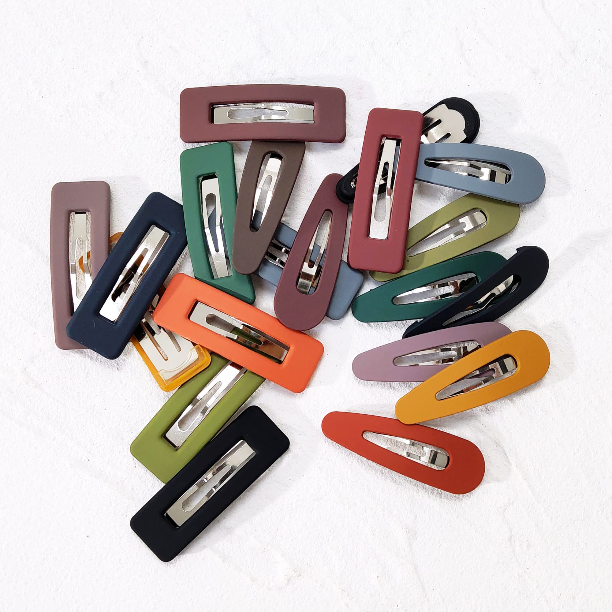 B.PHNE barrettes idéales pour le quotidien, école ou travail.