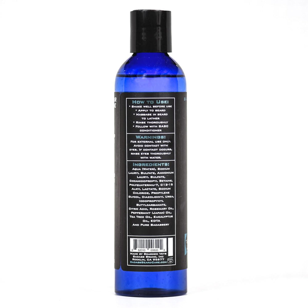 Badass Beard Care Shampoing barbe – mousse onctueuse prête à l’application pour douceur.