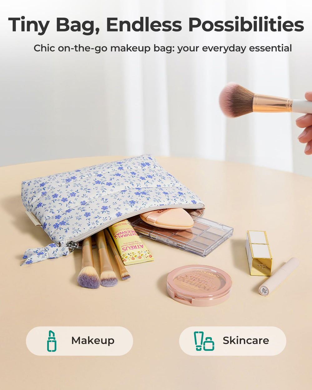 Pochette cosmétiques Bagsmart en peluche, texture douce, rangement quotidien.