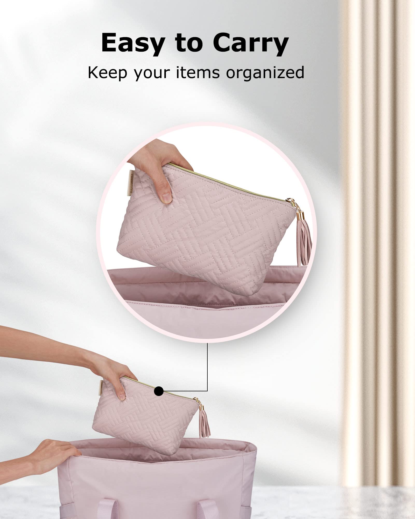 BAGSMART sac cosmétique interieur organisation: compartiments propres et accès facilité.