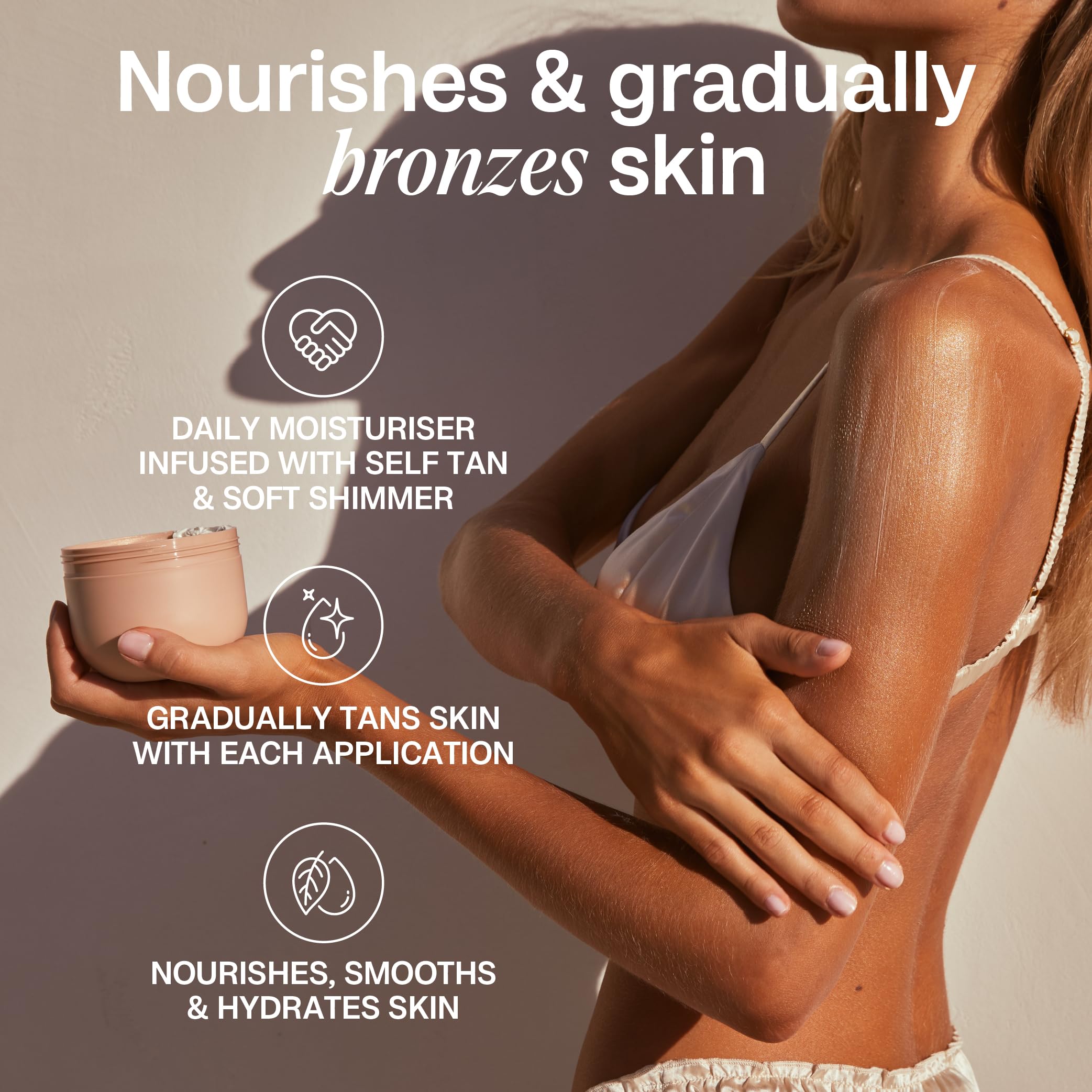 Bali Body Beurre Autobronzant Progressif — riche en acide hyaluronique et vitamine E pour la peau.