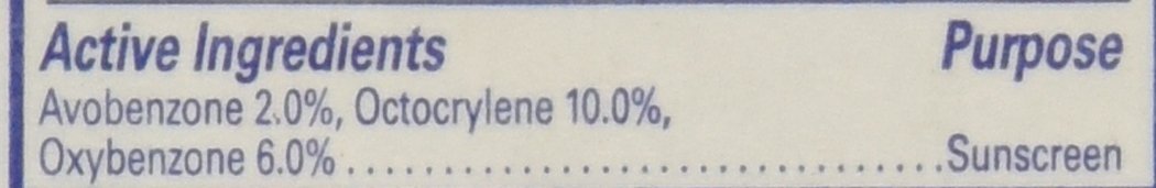 Utilisation en extérieur: le baume Banana Boat SPF50 protège les lèvres contre le vent et le soleil.