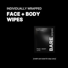 Premier plan sur la texture des lingettes visage et corps BARE Wipes.