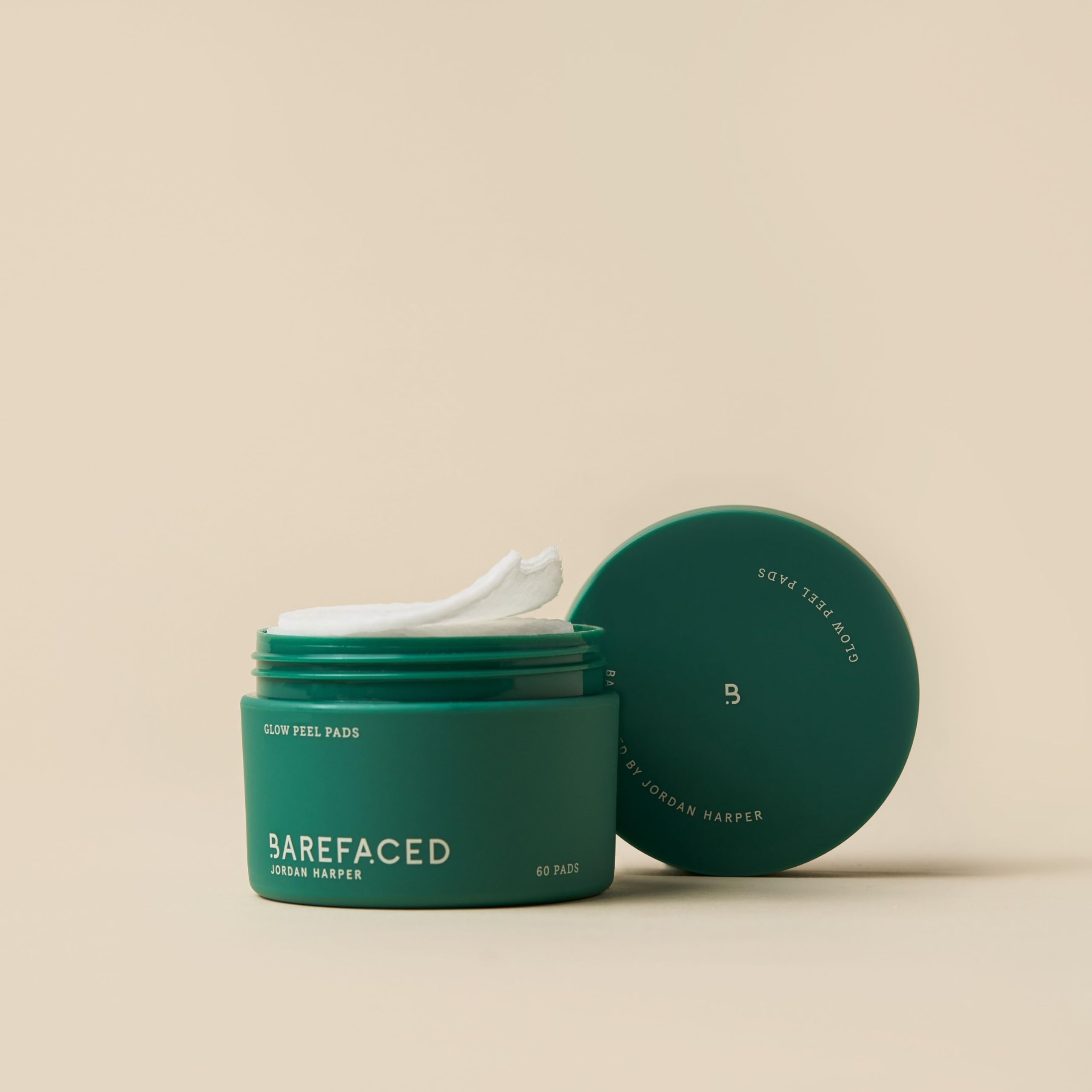 Barefaced Glow Peel Pads, cotons exfoliants, texture peau affinée.