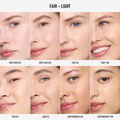Correcteur BareMinerals: couverture moyenne avec fini lumineux.