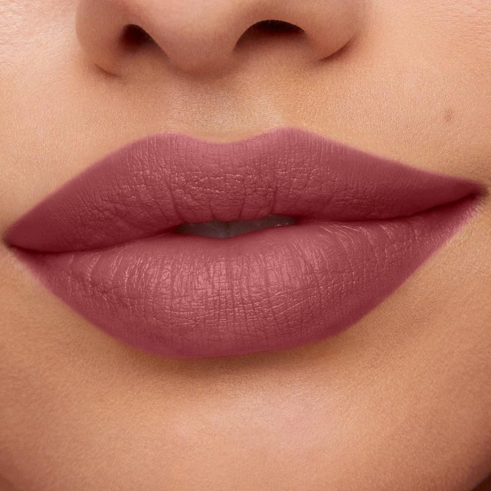 BareMinerals Mineralist Crayon contour lèvres; texture cremeuse, confort toute la journée.