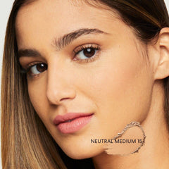 Application facile et finition matte longue durée avec bareMinerals Original Matte Foundation SPF15.