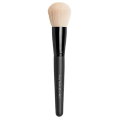bareminerals pinceau visage parfait, application naturelle du fard à joues et enlumineur