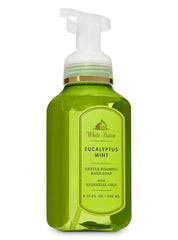 Bath & Body Works White Barn Eucalyptus Mint, bouteille mousseuse pour un lavage des mains rafraîchissant.
