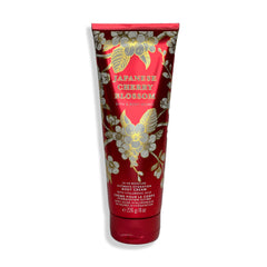 Coffret cadeau Bath & Body Works fleurs cerisier japonais emballage cadeau