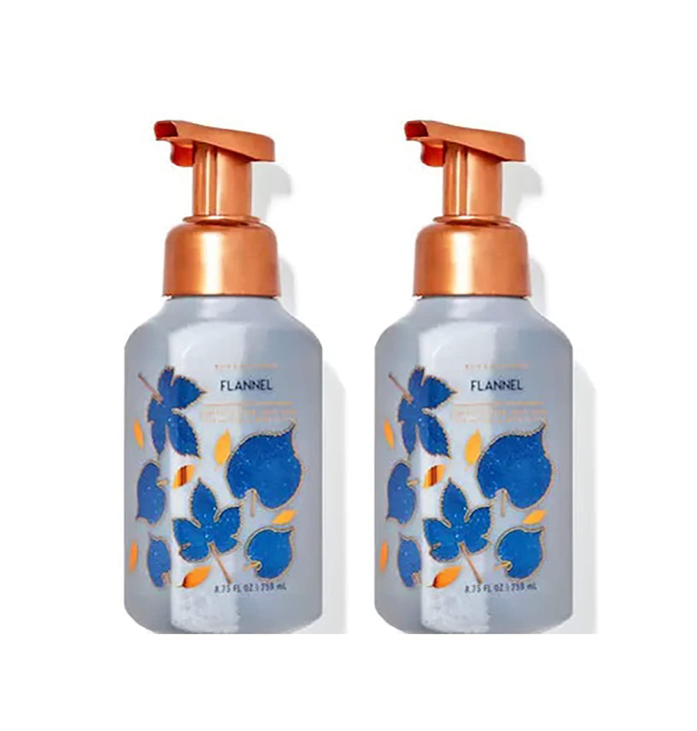 Savon moussant Bath & Body Works Flannel sur bouteille bleue, douceur pour les mains au quotidien.