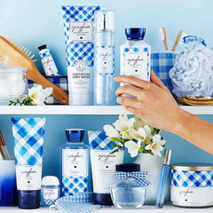 Ingrédients hydratants pour nourrir durablement la peau.