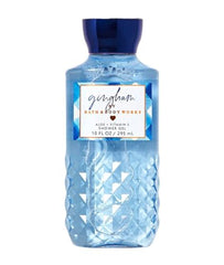 Bath & Body Works Gingham Shower Gel lather close-up shows rich foam and scent.