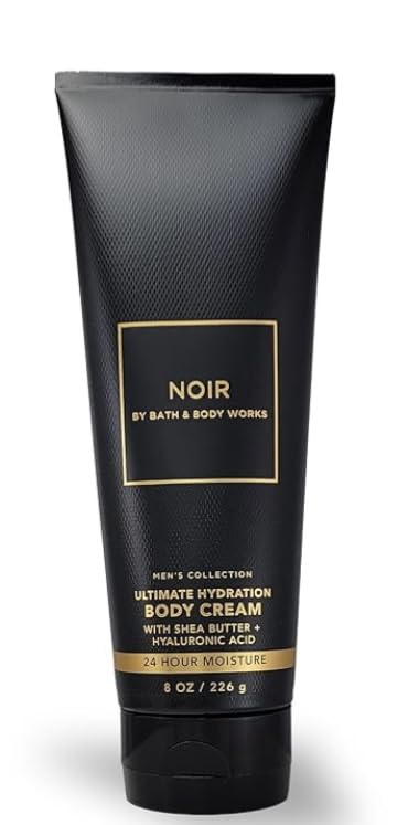 Fragrance notes card highlights black cardamom and smoky vanilla.