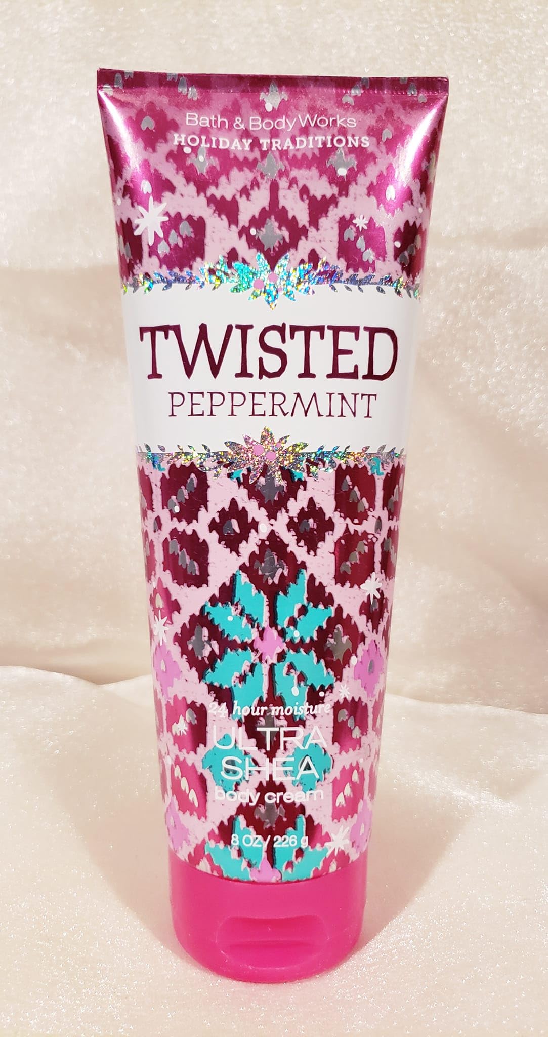 Crème Bath & Body Works enrichie en hyaluronique et vitamine E.