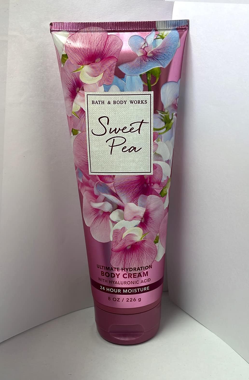 Application fluide de Bath & Body Works Sweet Pea, parfum frais et agréable