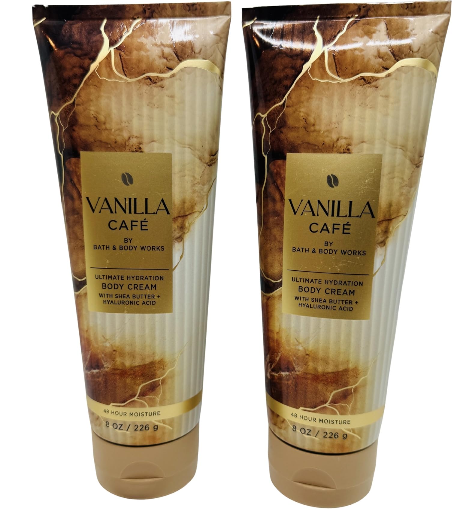 Bath & Body Works Vanilla Café bottle pour reveals the rich aroma.