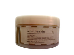 Bath & Body Works crème hydratante, application douce sur peau sensible.