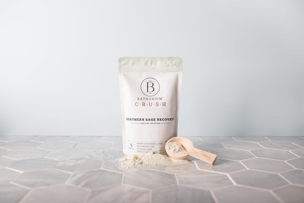 Bathorium Northern Sage Recovery Crush – argile glaciale minérale adoucissant la peau.
