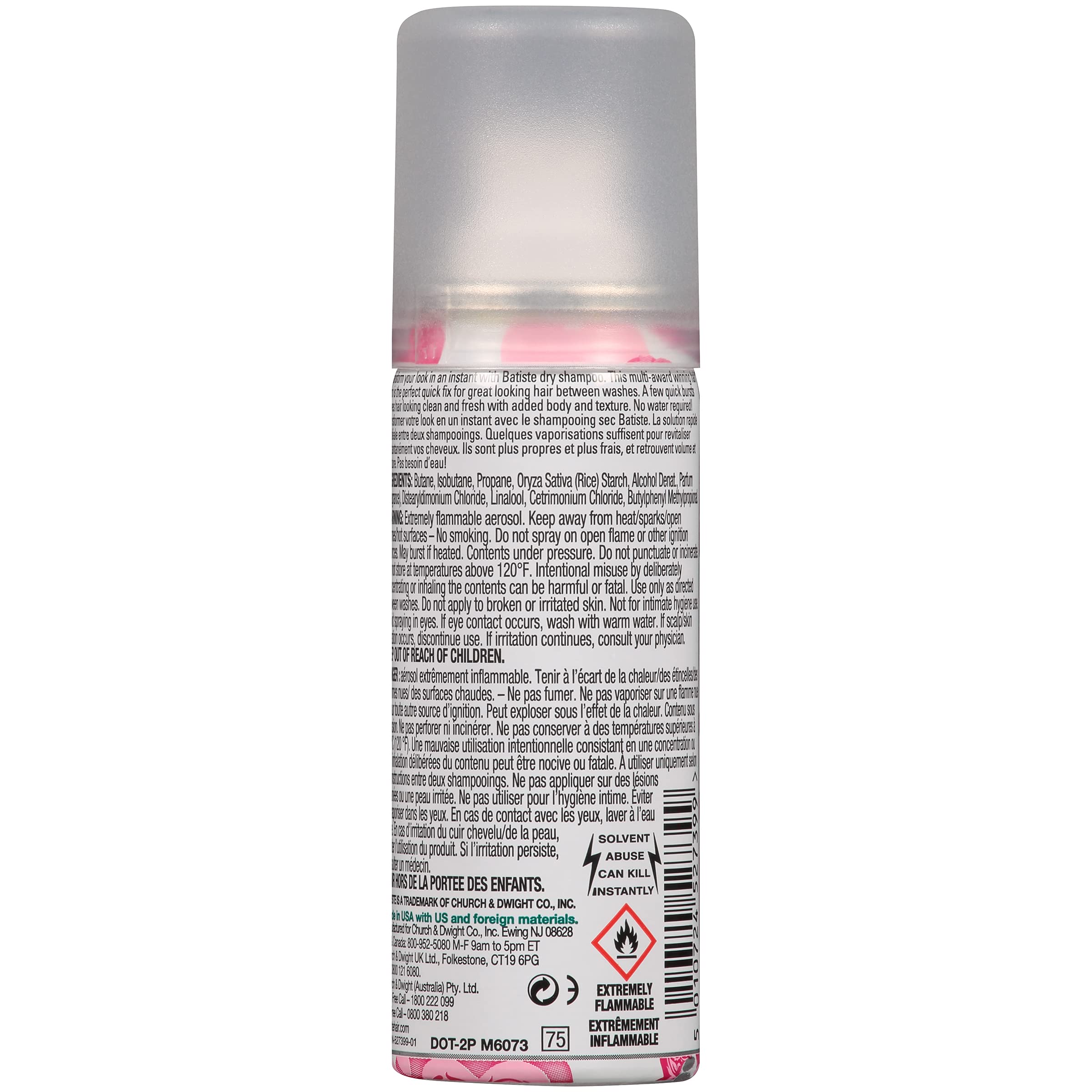 Application rapide sur les racines avec Batiste Shampoing Sec Floral et Fruité Blush.